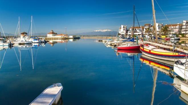 Maison Vacances Proche De La Mer Ле Баркарес Экстерьер фото