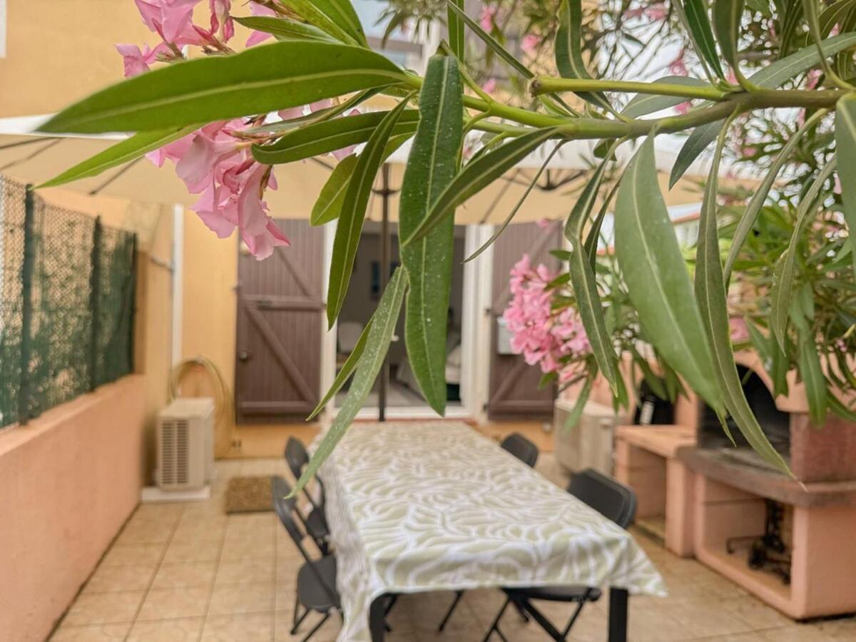 Maison Vacances Proche De La Mer Ле Баркарес Экстерьер фото